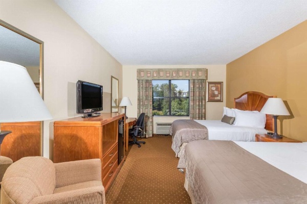 Baymont by Wyndham Asheville/Biltmore image 29